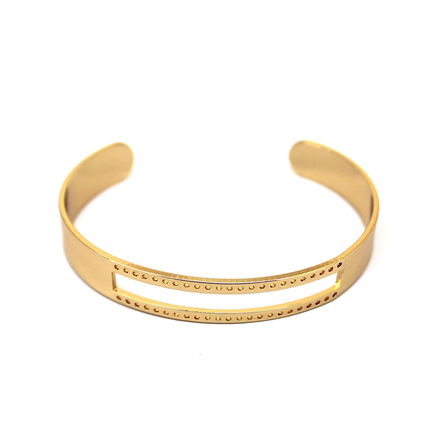 1 BRACELET PLAT A TISSER