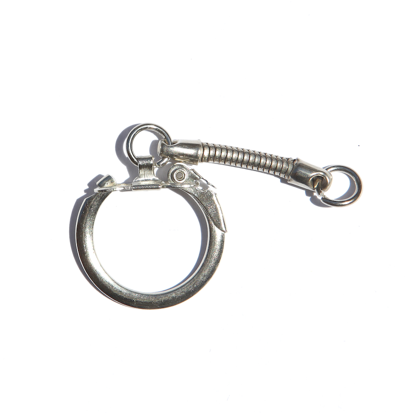 1 PORTE CLEF 
